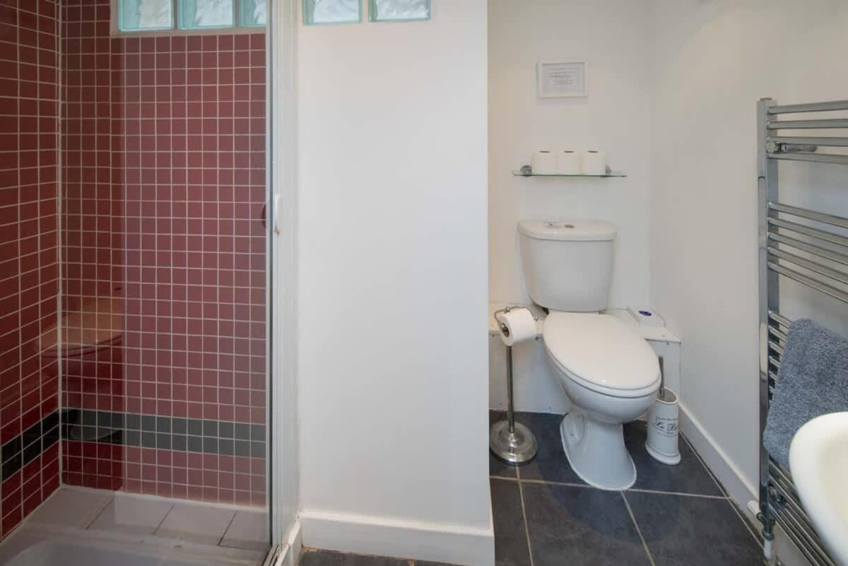 Firefly House Villa Cowes  Eksteriør billede
